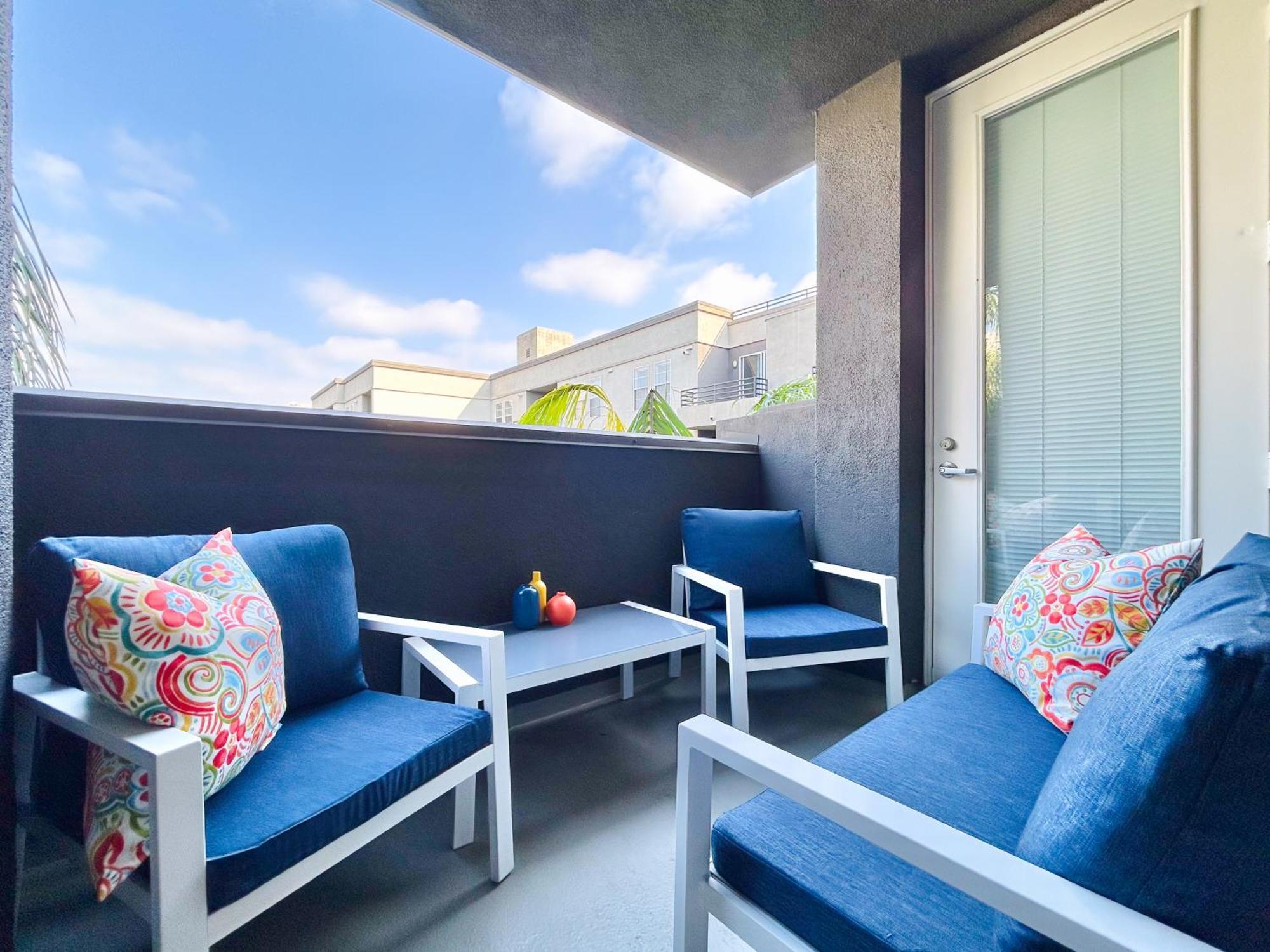 2Bd 2Ba Santa Monica Apartment With Relaxing Pool View Los Ángeles Exterior foto